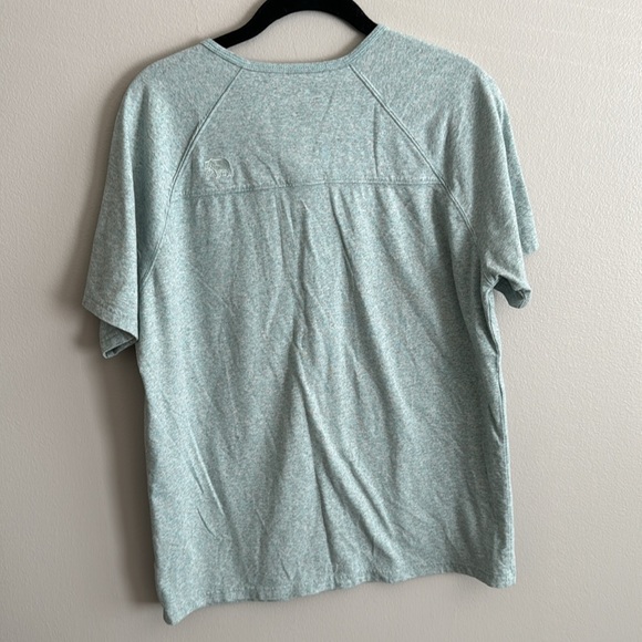The Normal Brand Men’s short sleeve active puremeso Henley. Medium. Blue Haze. - Picture 2 of 5